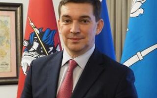 Надо ли менять входную дверь в новостройке от застройщика
